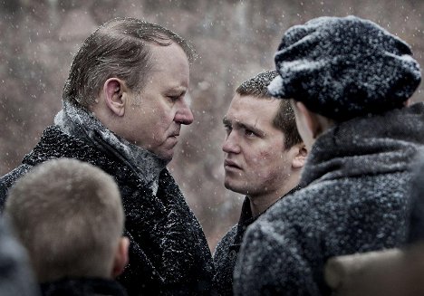 Stellan Skarsgård, Benjamin Helstad - King of Devil's Island - Filmfotos