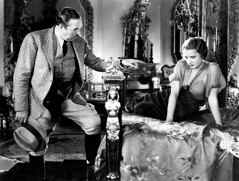 Walter Connolly, Barbara Stanwyck - The Bitter Tea of General Yen - Photos