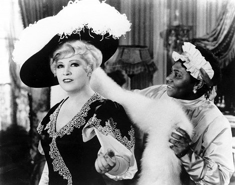Mae West - Belle of the Nineties - Photos