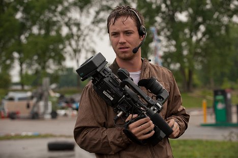 Jeremy Sumpter - Into the Storm - Photos