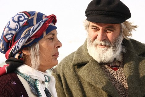 Tarık Akan - Deli deli olma - De la película