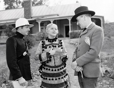 George Barraud, Mary Boland, Henry Stephenson - Stingaree - De la película