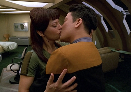 Musetta Vander, Garrett Wang - Star Trek - Raumschiff Voyager - Das Generationenschiff - Filmfotos