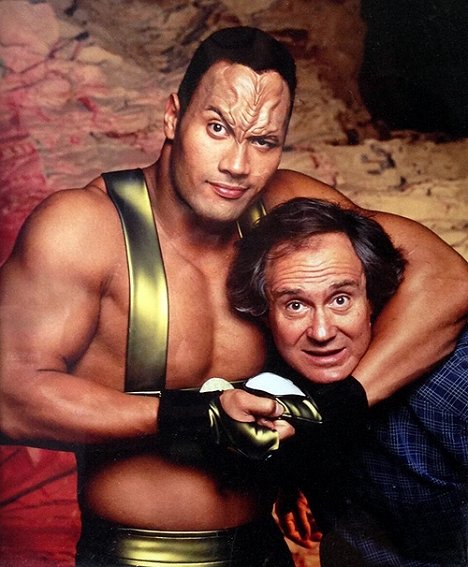 Dwayne Johnson, Rick Berman - Star Trek - Raumschiff Voyager - Season 6 - Werbefoto