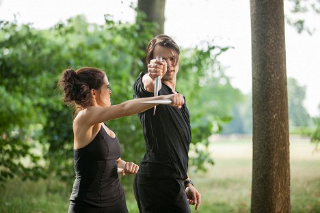 Zoey Deutch, Danila Kozlovsky - Vampire Academy - Photos