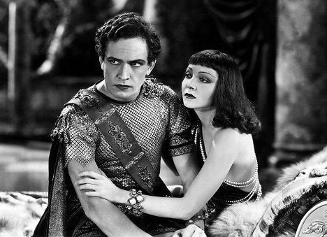 Fredric March, Claudette Colbert - The Sign of the Cross - Photos