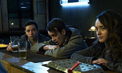 Nathan McMullen, Joe Gilgun, Karla Crome - Misfits: Zmetci - Z filmu