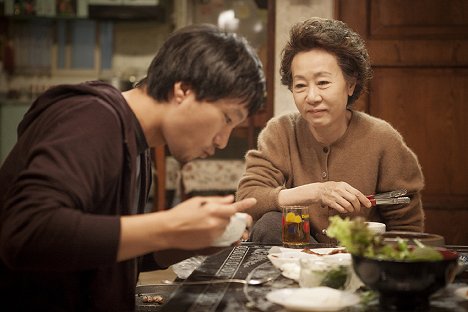 Yeo-jeong Yoon - Goryeonghwagajok - Z filmu