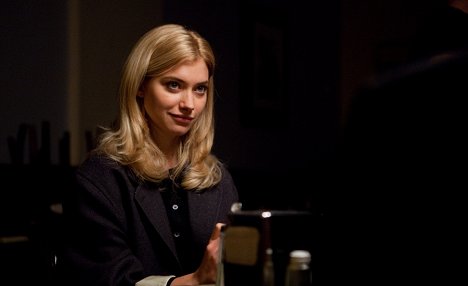 Imogen Poots - Comes a Bright Day - Photos