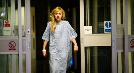 Imogen Poots - A Long Way Down - Photos