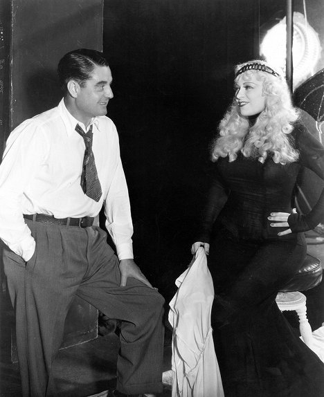 Leo McCarey, Mae West - Belle of the Nineties - Dreharbeiten