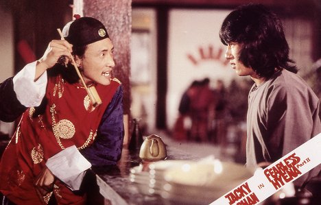 Dean Shek, Jackie Chan - A Saga do Dragão - Do filme