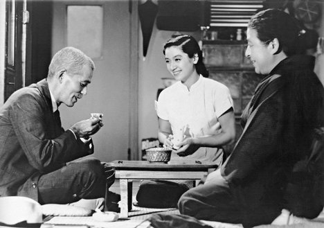 Chishû Ryû, Setsuko Hara, Chieko Higashiyama - Die Reise nach Tokio - Filmfotos