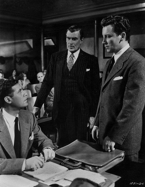 Walter Pidgeon, Cameron Mitchell - The Sellout - Filmfotos