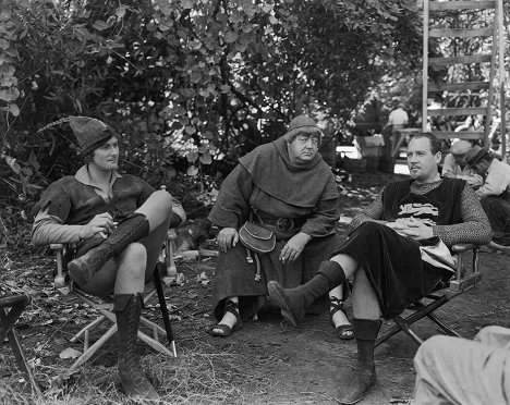 Errol Flynn, Eugene Pallette, Ian Hunter - Dobrodružství Robina Hooda - Z natáčení