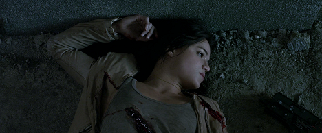 Michelle Rodriguez - Resident Evil: Retribution - Photos
