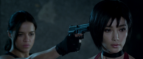 Michelle Rodriguez, Bingbing Li - Resident Evil: Retribution - Filmfotos