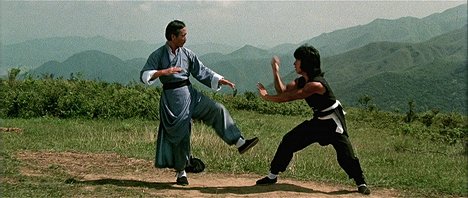 Ing-Sik Whang, Jackie Chan - El chino - De la película