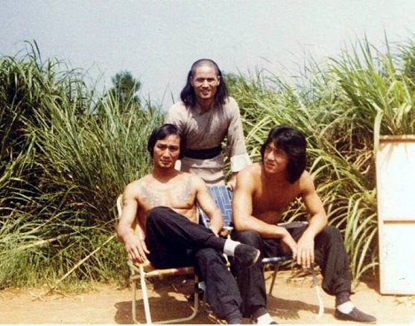 Michael Wai-Man Chan, Best Kwon, Jackie Chan - Long xiao ye - Van de set