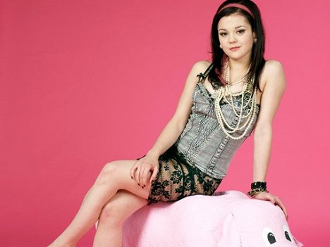 Megan Prescott - Skins - Hautnah - Werbefoto