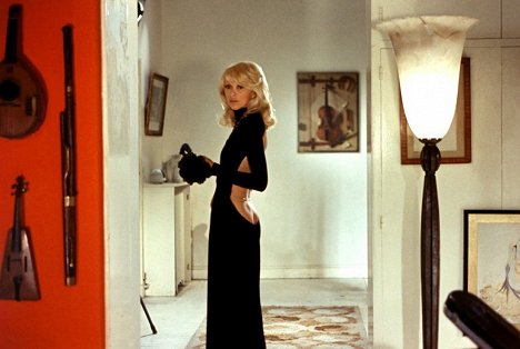 Mireille Darc - Velký blondýn s černou botou - Z filmu