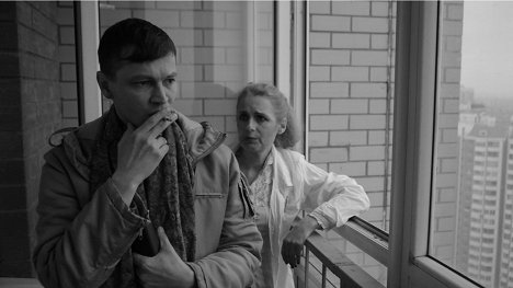 Aleksey Chernykh, Yelena Tonunts - Syn - De la película