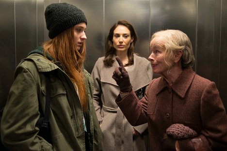 Sophie Turner, Claire Forlani, Geraldine Chaplin - Another Me - Film
