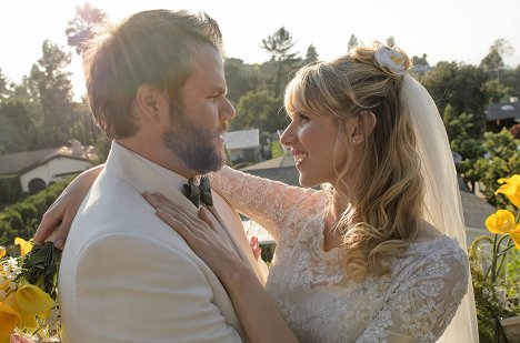 Tyler Labine, Lucy Punch - Someone Marry Barry - Photos