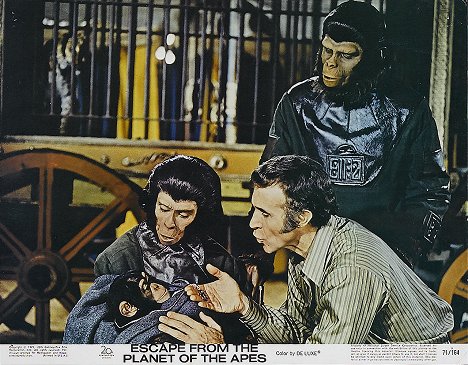 Kim Hunter, Ricardo Montalban, Roddy McDowall - Escape from the Planet of the Apes - Lobby karty