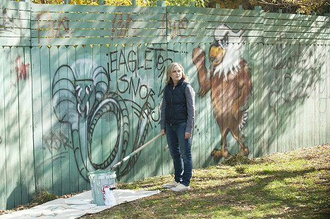 Amy Poehler - Parks and Recreation - The Wall - Photos
