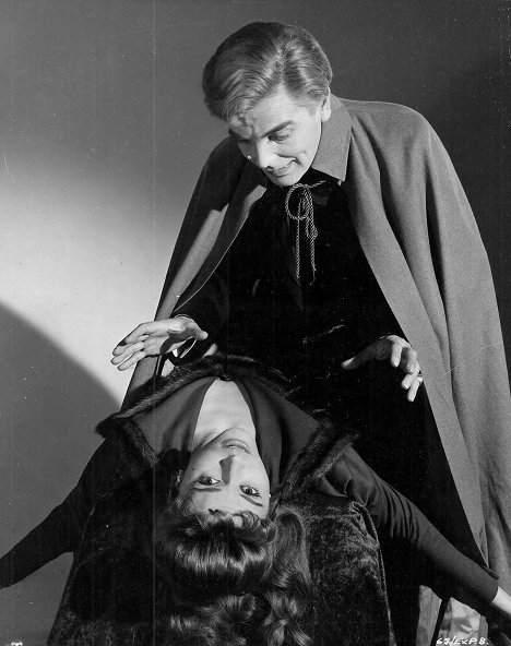 Yvonne Monlaur, David Peel - Dracula und seine Bräute - Werbefoto