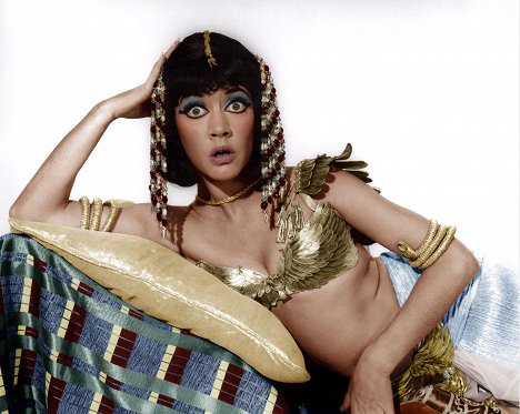 Amanda Barrie - Cuidado con Cleopatra - Promoción