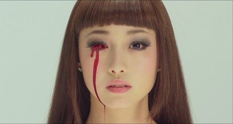 Erika Sawadžiri - Helter Skelter - Z filmu