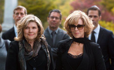 Debra Monk, Jane Fonda - This Is Where I Leave You - Photos