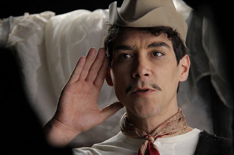 Óscar Jaenada - Cantinflas - Film