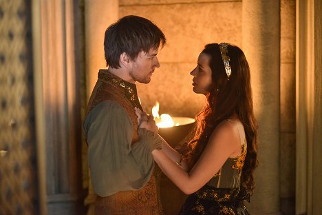 Torrance Coombs, Adelaide Kane - Reign - Inquisition - Do filme
