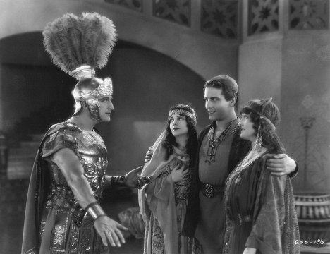 Francis X. Bushman, Kathleen Key, Ramon Novarro, Claire McDowell - Ben Hur - Filmfotók