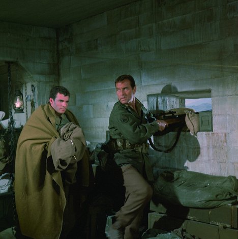 George Montgomery - Taistelu Ardenneilla - Kuvat elokuvasta