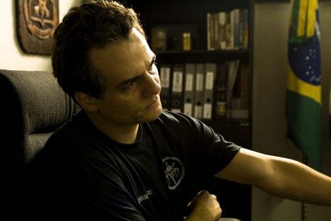 Wagner Moura - Elite Squad: The Enemy Within - Photos