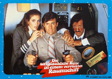 Julie Hagerty, Robert Hays, Sonny Bono - Aterriza como puedas II - Fotocromos