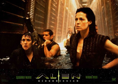Winona Ryder, Raymond Cruz, Sigourney Weaver - Alien: Resurrection - Lobbykaarten