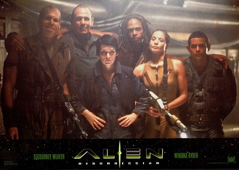 Ron Perlman, J.E. Freeman, Winona Ryder, Gary Dourdan, Kim Flowers, Raymond Cruz - Alien: Resurrection - Lobbykaarten