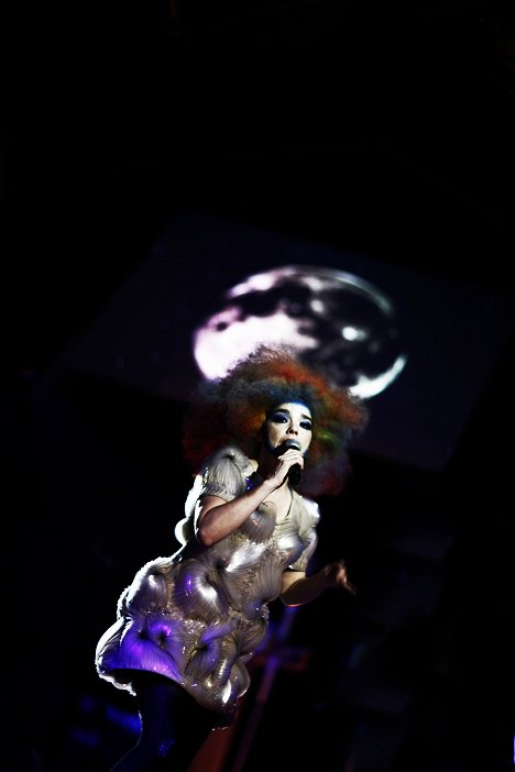 Björk - Björk: Biophilia Live - Z filmu
