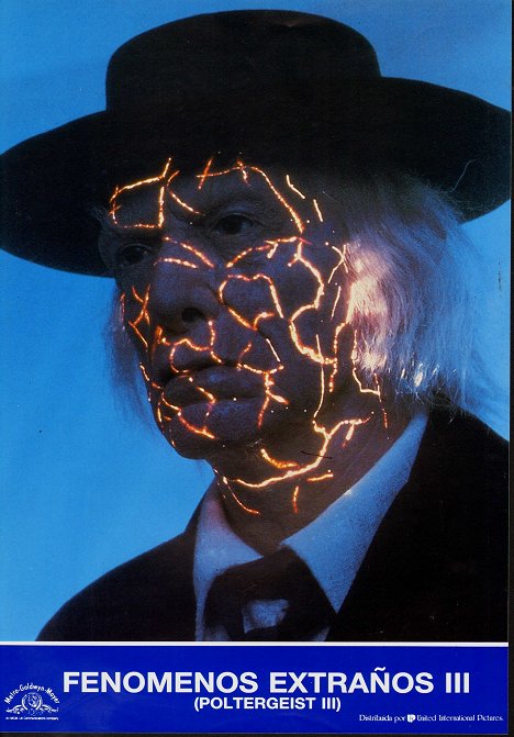 Nathan Davis - Poltergeist III - Fotosky