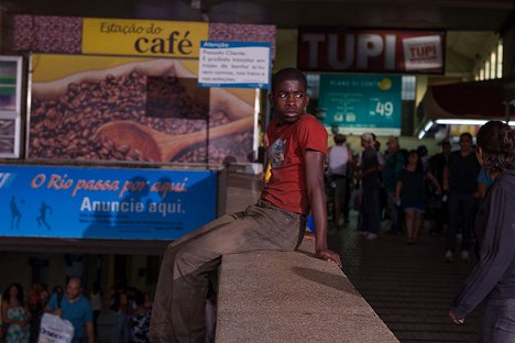 Eduardo Luis - Trash - Photos