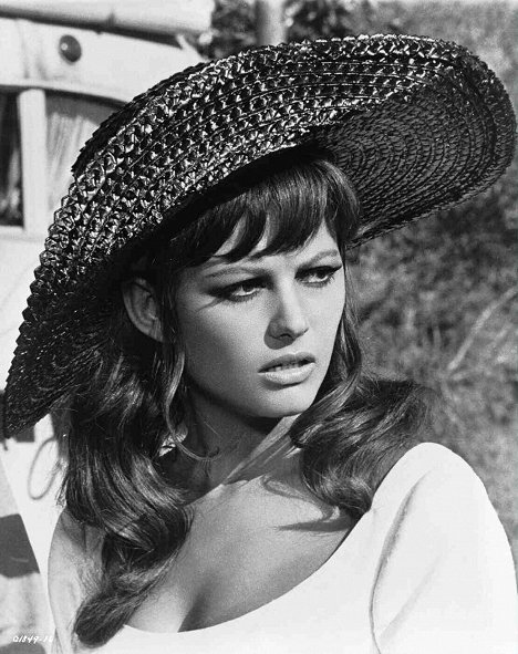 Claudia Cardinale - Don't Make Waves - Photos