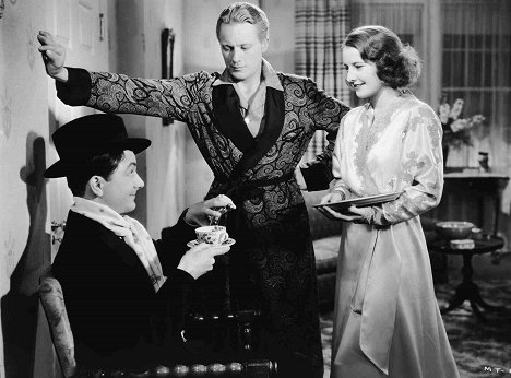 Robert Young, Gene Raymond, Barbara Stanwyck - The Bride Walks Out - Filmfotos
