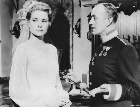Grace Kelly, princesse consort de Monaco, Alec Guinness - Le Cygne - Film