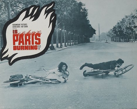 Marie Versini, Jean-Paul Belmondo - Hoří v Paříži? - Fotosky