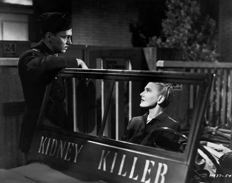 John Lund, Jean Arthur - A Foreign Affair - Photos